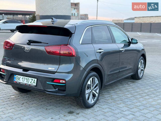 Кіа Niro, об'ємом двигуна 0 л та пробігом 58 тис. км за 22800 $, фото 25 на Automoto.ua