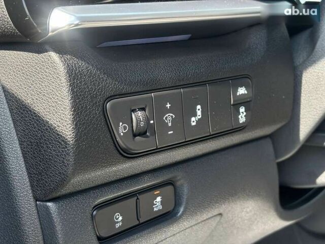 Киа Niro, объемом двигателя 0 л и пробегом 49 тыс. км за 23300 $, фото 22 на Automoto.ua