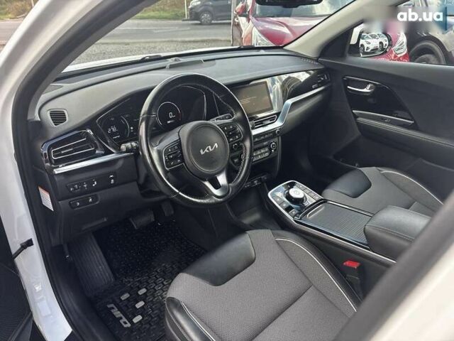 Киа Niro, объемом двигателя 0 л и пробегом 62 тыс. км за 23650 $, фото 13 на Automoto.ua