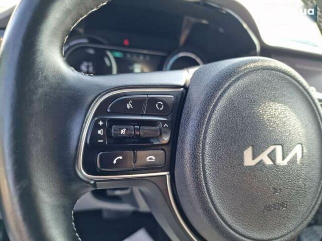 Киа Niro, объемом двигателя 0 л и пробегом 38 тыс. км за 18900 $, фото 27 на Automoto.ua