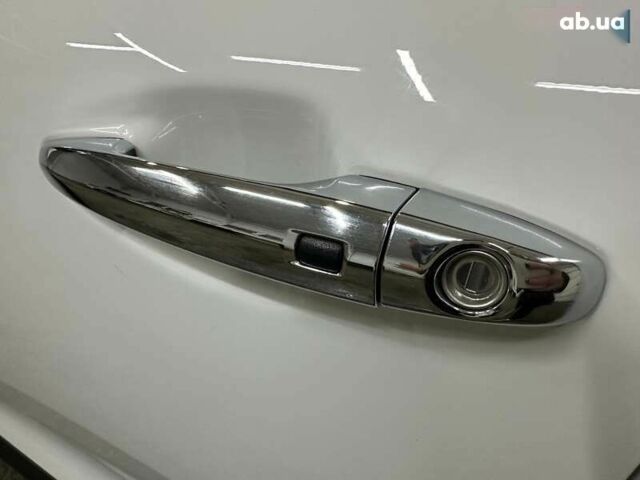 Киа Niro, объемом двигателя 0 л и пробегом 47 тыс. км за 24900 $, фото 22 на Automoto.ua