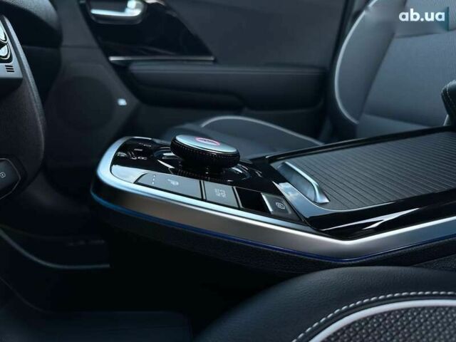 Киа Niro, объемом двигателя 0 л и пробегом 31 тыс. км за 24800 $, фото 10 на Automoto.ua