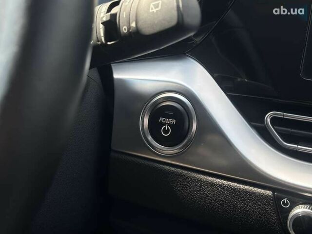 Киа Niro, объемом двигателя 0 л и пробегом 49 тыс. км за 23300 $, фото 15 на Automoto.ua