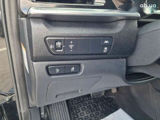 Киа Niro, объемом двигателя 0 л и пробегом 174 тыс. км за 19600 $, фото 22 на Automoto.ua