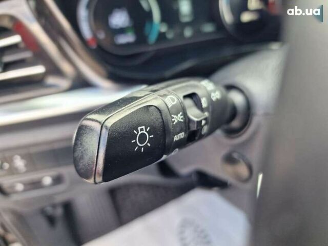 Киа Niro, объемом двигателя 0 л и пробегом 174 тыс. км за 19600 $, фото 25 на Automoto.ua