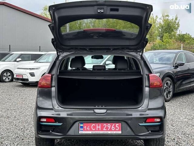 Киа Niro, объемом двигателя 0 л и пробегом 45 тыс. км за 23000 $, фото 5 на Automoto.ua