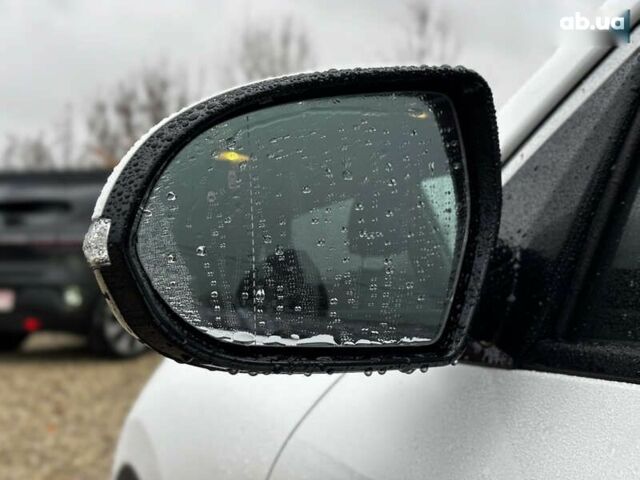 Киа Niro, объемом двигателя 0 л и пробегом 61 тыс. км за 25200 $, фото 17 на Automoto.ua