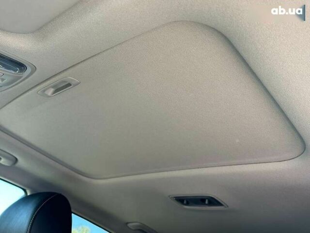 Кіа Niro, об'ємом двигуна 0 л та пробігом 53 тис. км за 24900 $, фото 5 на Automoto.ua