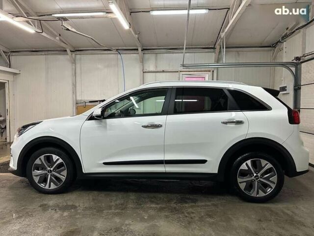 Киа Niro, объемом двигателя 0 л и пробегом 47 тыс. км за 24900 $, фото 26 на Automoto.ua