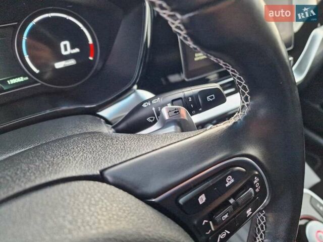 Киа Niro, объемом двигателя 0 л и пробегом 139 тыс. км за 22300 $, фото 33 на Automoto.ua