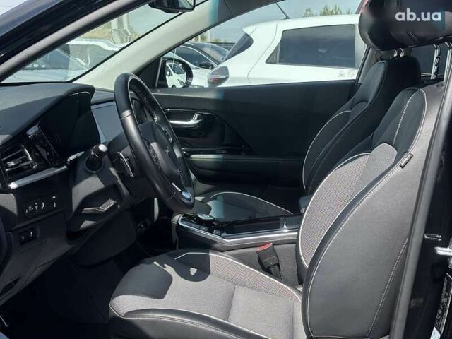 Киа Niro, объемом двигателя 0 л и пробегом 49 тыс. км за 23300 $, фото 14 на Automoto.ua