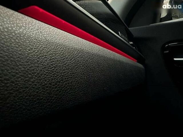 Киа Niro, объемом двигателя 0 л и пробегом 47 тыс. км за 24900 $, фото 17 на Automoto.ua