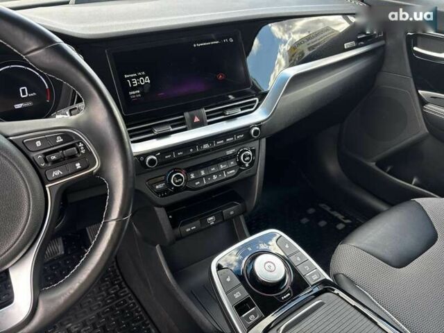 Киа Niro, объемом двигателя 0 л и пробегом 62 тыс. км за 23650 $, фото 20 на Automoto.ua
