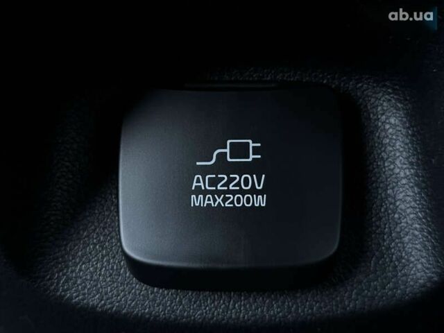 Киа Niro, объемом двигателя 0 л и пробегом 44 тыс. км за 24900 $, фото 10 на Automoto.ua