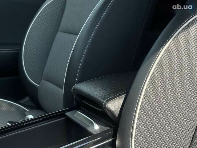 Киа Niro, объемом двигателя 0 л и пробегом 49 тыс. км за 23300 $, фото 19 на Automoto.ua