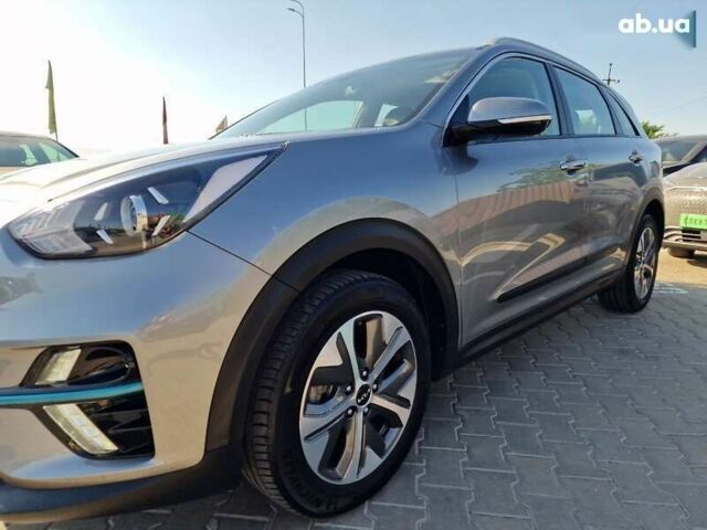 Киа Niro, объемом двигателя 0 л и пробегом 38 тыс. км за 18900 $, фото 1 на Automoto.ua