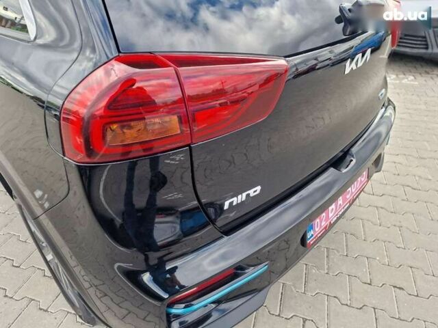 Киа Niro, объемом двигателя 0 л и пробегом 174 тыс. км за 19600 $, фото 14 на Automoto.ua