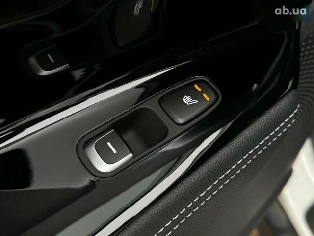 Киа Niro, объемом двигателя 0 л и пробегом 47 тыс. км за 24900 $, фото 19 на Automoto.ua