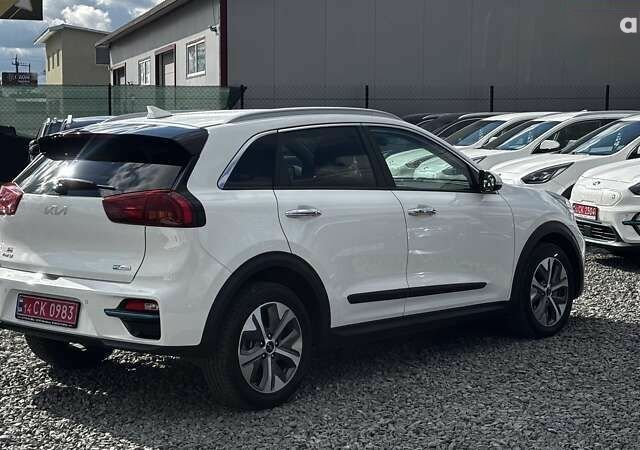 Киа Niro, объемом двигателя 0 л и пробегом 62 тыс. км за 23650 $, фото 6 на Automoto.ua