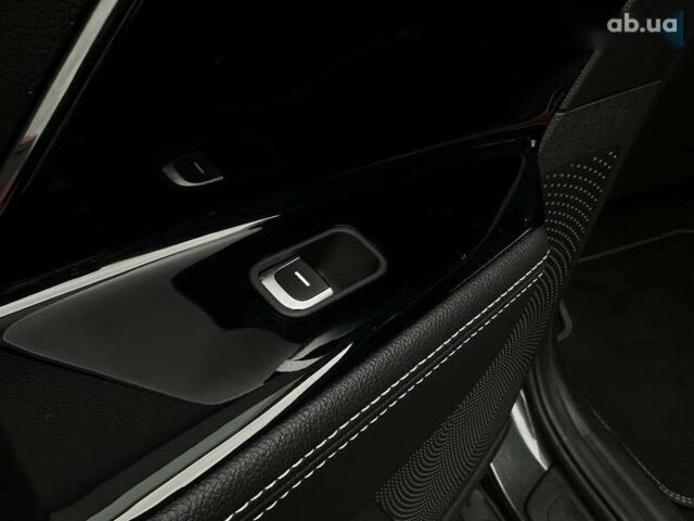 Киа Niro, объемом двигателя 0 л и пробегом 44 тыс. км за 24200 $, фото 11 на Automoto.ua