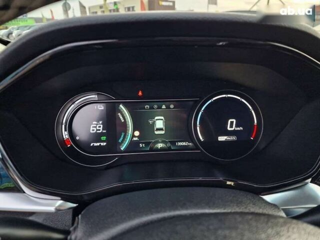 Кіа Niro, об'ємом двигуна 0 л та пробігом 139 тис. км за 22300 $, фото 28 на Automoto.ua