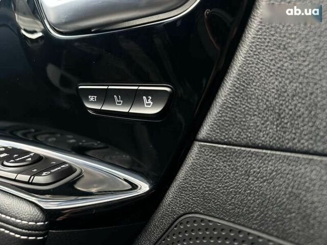 Киа Niro, объемом двигателя 0 л и пробегом 73 тыс. км за 23900 $, фото 6 на Automoto.ua