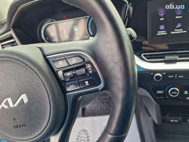Киа Niro, объемом двигателя 0 л и пробегом 174 тыс. км за 19600 $, фото 28 на Automoto.ua