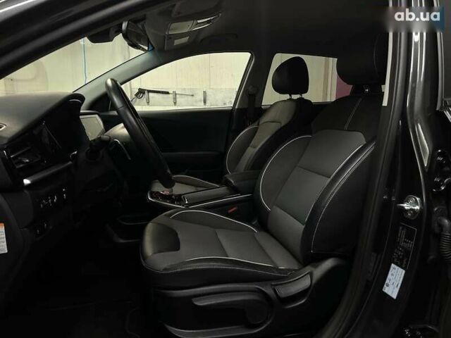 Киа Niro, объемом двигателя 0 л и пробегом 44 тыс. км за 24200 $, фото 1 на Automoto.ua