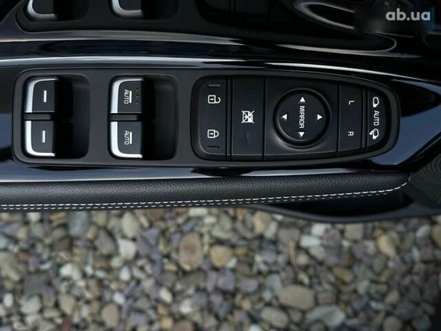 Кіа Niro, об'ємом двигуна 0 л та пробігом 53 тис. км за 24900 $, фото 10 на Automoto.ua