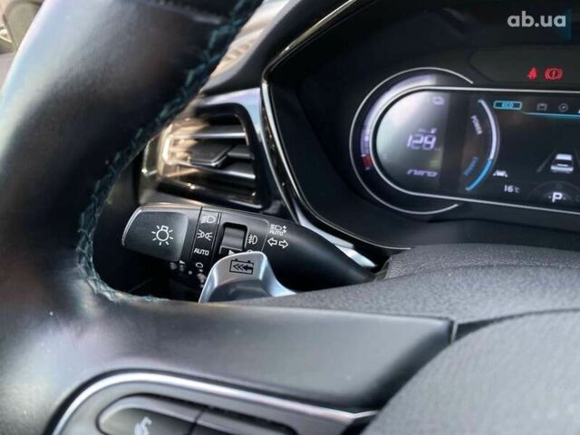 Киа Niro, объемом двигателя 0 л и пробегом 66 тыс. км за 23200 $, фото 25 на Automoto.ua