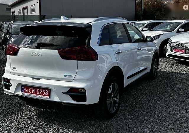 Киа Niro, объемом двигателя 0 л и пробегом 58 тыс. км за 24300 $, фото 7 на Automoto.ua