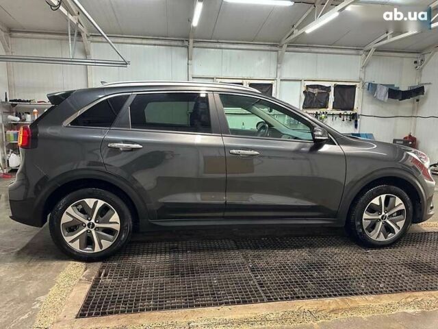 Киа Niro, объемом двигателя 0 л и пробегом 37 тыс. км за 24900 $, фото 21 на Automoto.ua
