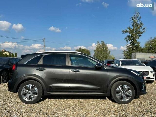 Киа Niro, объемом двигателя 0 л и пробегом 73 тыс. км за 23900 $, фото 24 на Automoto.ua