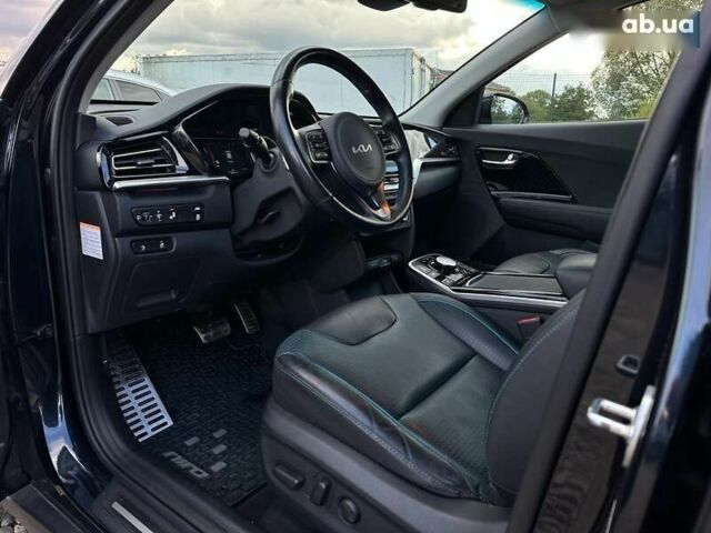 Киа Niro, объемом двигателя 0 л и пробегом 75 тыс. км за 23200 $, фото 28 на Automoto.ua