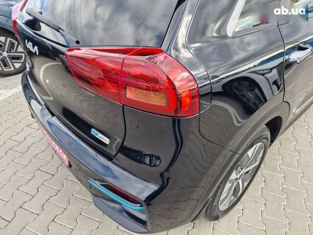 Киа Niro, объемом двигателя 0 л и пробегом 174 тыс. км за 19600 $, фото 11 на Automoto.ua