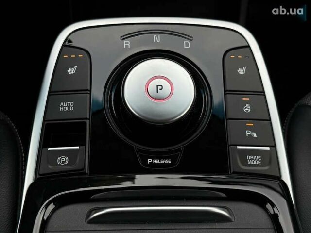 Киа Niro, объемом двигателя 0 л и пробегом 70 тыс. км за 24400 $, фото 6 на Automoto.ua