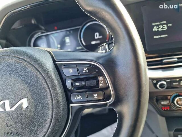 Киа Niro, объемом двигателя 0 л и пробегом 38 тыс. км за 18900 $, фото 28 на Automoto.ua