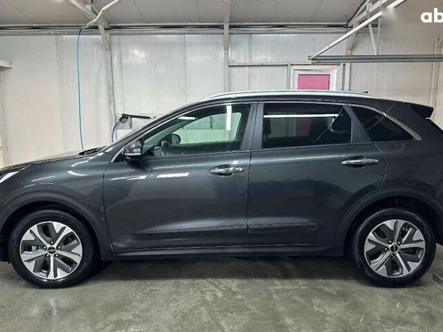 Киа Niro, объемом двигателя 0 л и пробегом 44 тыс. км за 24200 $, фото 18 на Automoto.ua