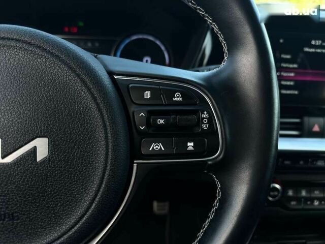 Киа Niro, объемом двигателя 0 л и пробегом 73 тыс. км за 23900 $, фото 10 на Automoto.ua
