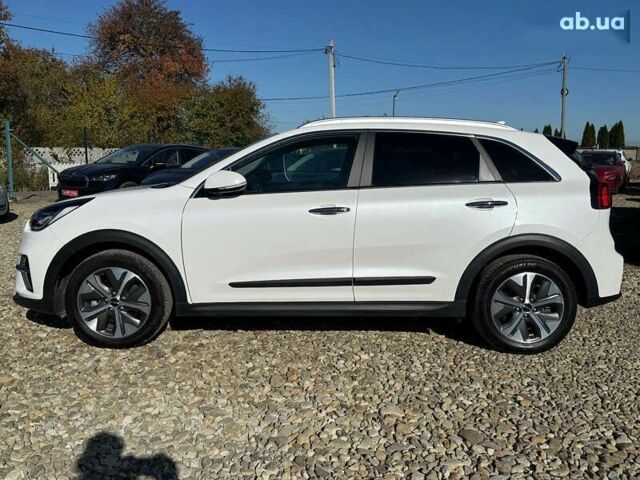 Киа Niro, объемом двигателя 0 л и пробегом 44 тыс. км за 24900 $, фото 17 на Automoto.ua