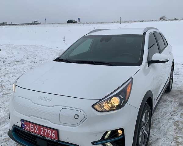 Кіа Niro, об'ємом двигуна 0 л та пробігом 13 тис. км за 22300 $, фото 6 на Automoto.ua