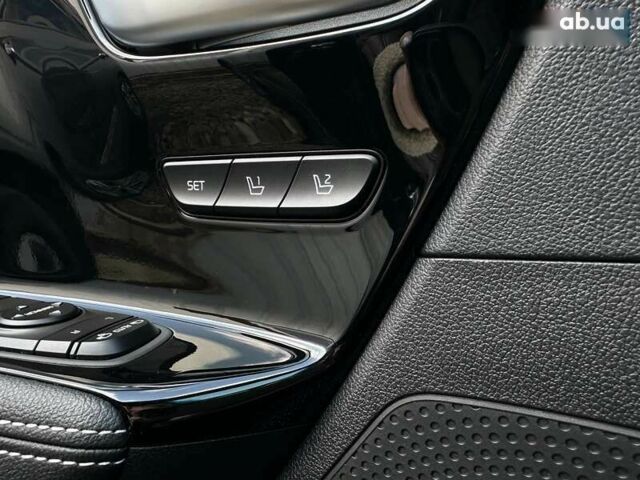 Кіа Niro, об'ємом двигуна 0 л та пробігом 29 тис. км за 22900 $, фото 8 на Automoto.ua