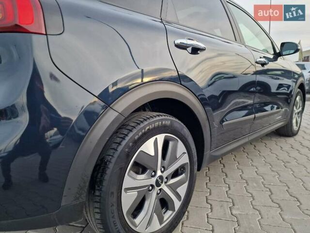 Киа Niro, объемом двигателя 0 л и пробегом 139 тыс. км за 22300 $, фото 10 на Automoto.ua