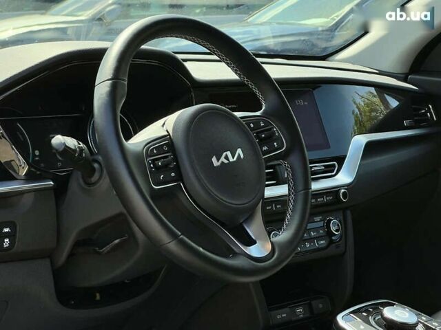 Киа Niro, объемом двигателя 0 л и пробегом 77 тыс. км за 20106 $, фото 24 на Automoto.ua