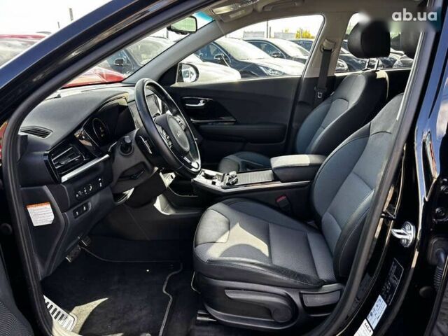 Киа Niro, объемом двигателя 0 л и пробегом 23 тыс. км за 24650 $, фото 20 на Automoto.ua