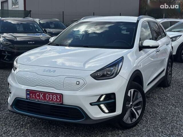 Киа Niro, объемом двигателя 0 л и пробегом 62 тыс. км за 23650 $, фото 3 на Automoto.ua