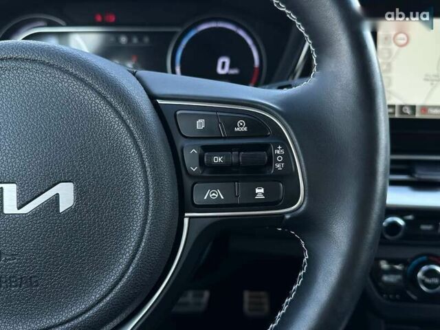 Киа Niro, объемом двигателя 0 л и пробегом 31 тыс. км за 24800 $, фото 8 на Automoto.ua