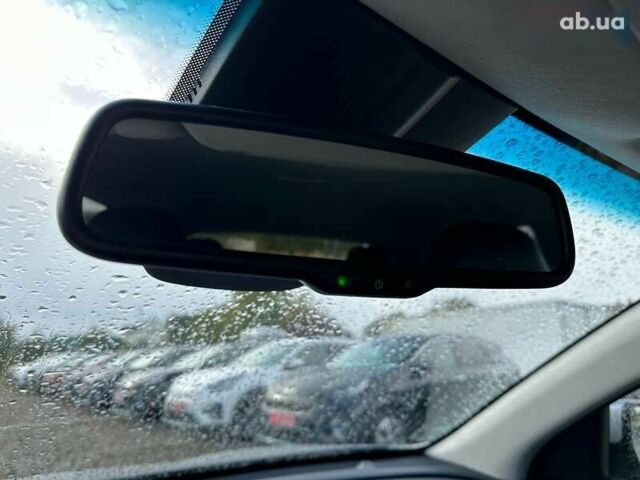 Киа Niro, объемом двигателя 0 л и пробегом 38 тыс. км за 24800 $, фото 10 на Automoto.ua