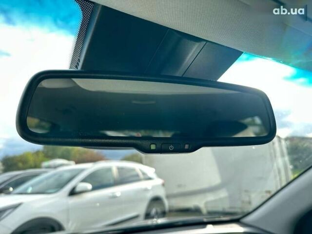 Киа Niro, объемом двигателя 0 л и пробегом 75 тыс. км за 23200 $, фото 12 на Automoto.ua