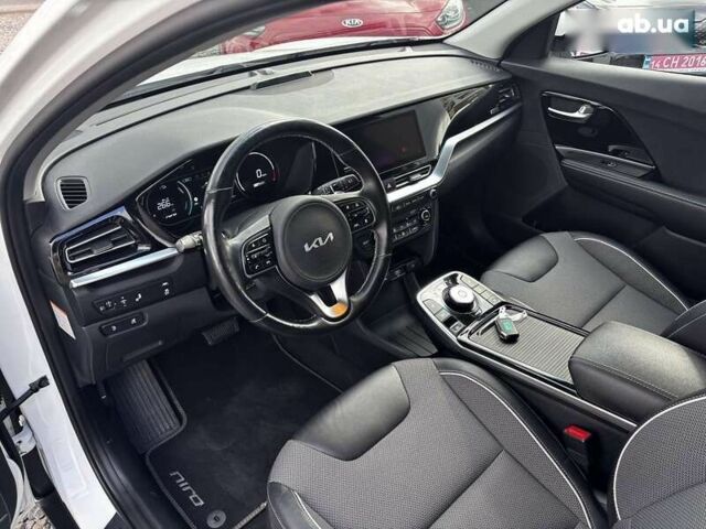 Киа Niro, объемом двигателя 0 л и пробегом 58 тыс. км за 24300 $, фото 15 на Automoto.ua